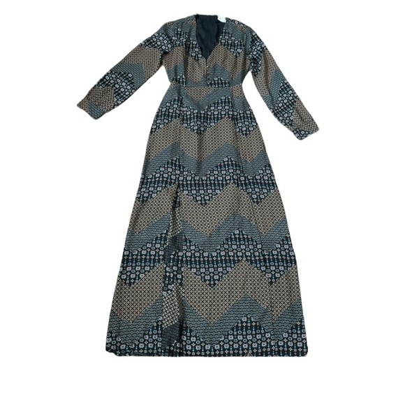 Le Kate maxi dress slit skirt cut out back size Large - Picture 12 of 12